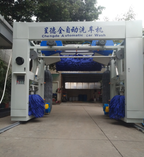電腦洗車機